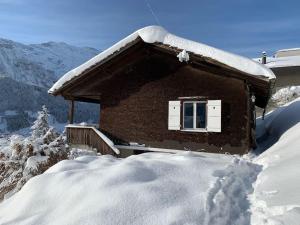 Sunny Design Chalet in Engelberg with spectacular view on Mount Titlis talvel