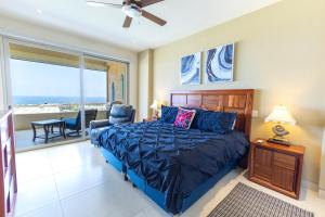 Postel nebo postele na pokoji v ubytování Hermosa vista al Arco de Cabo + 37 fotografií