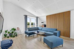 Imagine din galeria proprietății New And Modern Holiday Home With Hot Tub în Frørup
