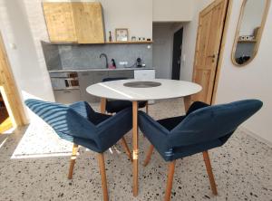 Kuchyňa alebo kuchynka v ubytovaní sky apartment