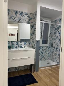 Kylpyhuone majoituspaikassa Scarlatti 67 Apartment