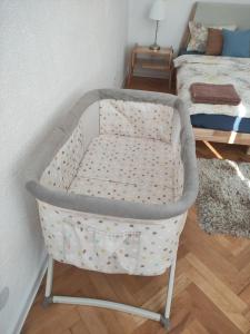 Posteľ alebo postele v izbe v ubytovaní sky apartment