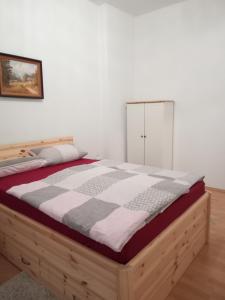 En eller flere senge i et værelse på Zum Senckenberg