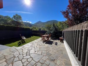 Gallery image of B49 - Bajo con Jardín Peguera - Villmor in Benasque