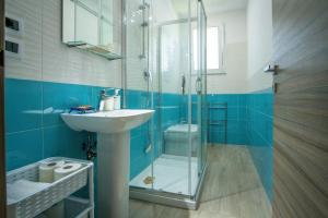 Ένα μπάνιο στο Smeralda House - A few meters from the beach +23 φωτογραφίες