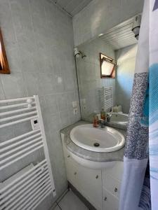Kylpyhuone majoituspaikassa Maison Ste Foy Tarentaise