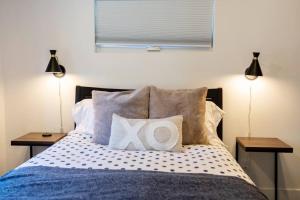 Fotografie z fotogalerie ubytování Westside Paso Wine Trail Guest House with firepit, BBQ on lavender farm v destinaci Templeton