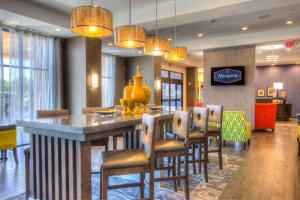 Posezení v ubytování Hampton Inn Houston I-10 East, TX