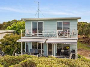 布莱尔高里BLAIRGOWRIE VIEWS..front beach location location.的相册照片
