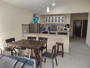 Kuchyň nebo kuchyňský kout v ubytování Apartamento "ROOFTOP view 360"