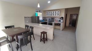 Kuchyň nebo kuchyňský kout v ubytování Apartamento "ROOFTOP view 360"