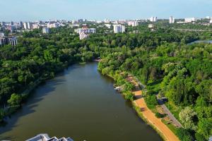 an aerial view of a river in a city at RentWill apartments Double in Chişinău