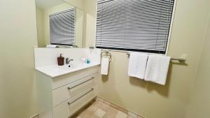 Gallery image of Home Away From Home in Napier +3 photos