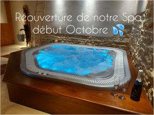 Fotografie z fotogalerie ubytování Gite Stone & Spa v destinaci Chasselay