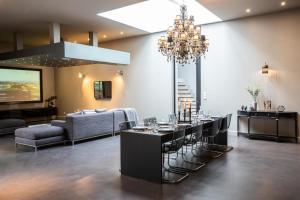 Χώρος καθιστικού στο SWIMCASALILLE Loft piscine intérieure 10 mn gares