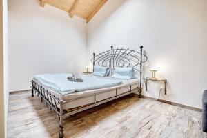 Letto o letti in una camera di Apartmány Svatošské skály