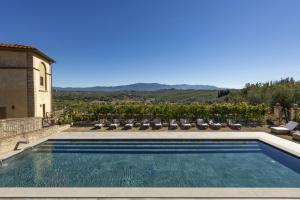 A general mountain view or a mountain view taken from the country house