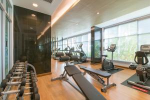 Fitness centrum a/nebo fitness zařízení v ubytování W Phuket