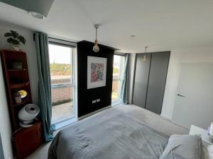 Fotografie z fotogalerie ubytování Elegant Chic Living: 1 Bed In Vibrant London Area v Londýně