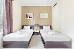 Galeri foto The Most Amazing 2BR, near Burj Park with a Gym & Pool di Dubai