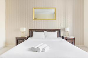 Galeri foto The Most Amazing 2BR, near Burj Park with a Gym & Pool di Dubai