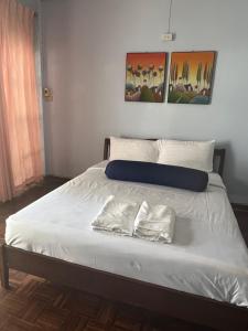 Katil atau katil-katil dalam bilik di Piano Private House +21 gambar