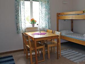 Postel nebo postele na pokoji v ubytování Öje Vandrarhem & Turistgård