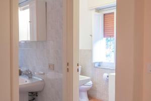 Koupelna v ubytování Villa Isidoro + 32 fotografií