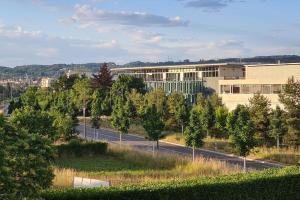 Üldine mäevaade või majutusasutusest Appartement confortable à deux pas de l'EPFL - l'UNIL pildistatud vaade