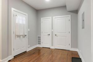 Imagen de la galería de 3BR Spacious Apartment with In-Unit Laundry - Kedzie 3F, en Chicago