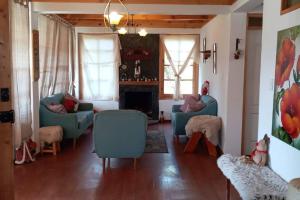 A seating area at Villa Zorsal, Concepción, Junín