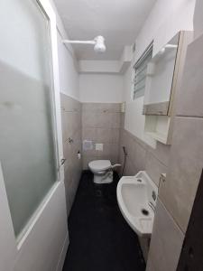 Koupelna v ubytování Departamento microcentro Mendoza