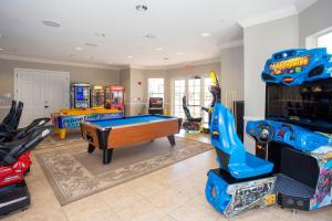 Η αίθουσα παιχνιδιών του Location Location Orlando Resort Near All Parks! Int'l Dr
