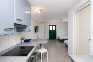 Kuchyň nebo kuchyňský kout v ubytování Apartment Lavanda