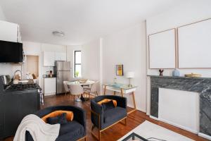 Η κουζίνα ή μικρή κουζίνα στο 1288-3RN New Renovated 1 Bedroom in UES