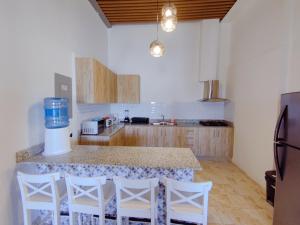 Kuchyň nebo kuchyňský kout v ubytování Kasakai Beachouse