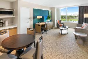 Kuchyň nebo kuchyňský kout v ubytování Hilton Miami Dadeland