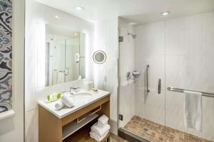 Koupelna v ubytování Hilton Miami Dadeland