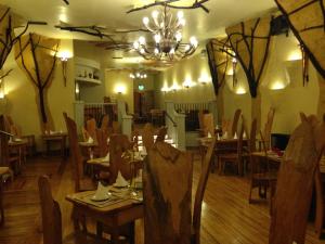 A restaurant or other place to eat at Kilford Arms