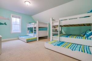 Katil atau katil-katil dalam bilik di Beach Dreams - Olivia Beach +70 gambar