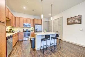 Billede fra billedgalleriet på Urban Escape 1BR,Pool,Gym,Rooftop Serenity, PetsOK i Houston