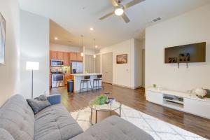 Billede fra billedgalleriet på Urban Escape 1BR,Pool,Gym,Rooftop Serenity, PetsOK i Houston