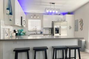 Kuchyň nebo kuchyňský kout v ubytování Pelican Hideaway