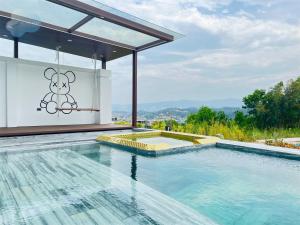 Πισίνα στο ή κοντά στο Mian FLC Hạ Long Villa