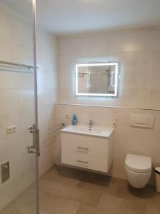 Koupelna v ubytování Ferienwohnung-Pera + 6 fotografií