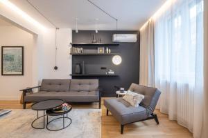 Χώρος καθιστικού στο Top-Notch location, an Exceptionally Stylish flat
