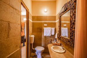 Koupelna v ubytování Hotel Garh Jaisal Haveli