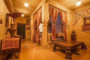 Posezení v ubytování Hotel Garh Jaisal Haveli