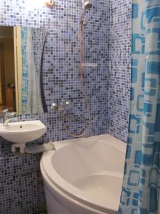 Koupelna v ubytování Economy Baltics Apartments - Liivamäe