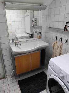 Bagno di Cosy house near the beach in Torekov